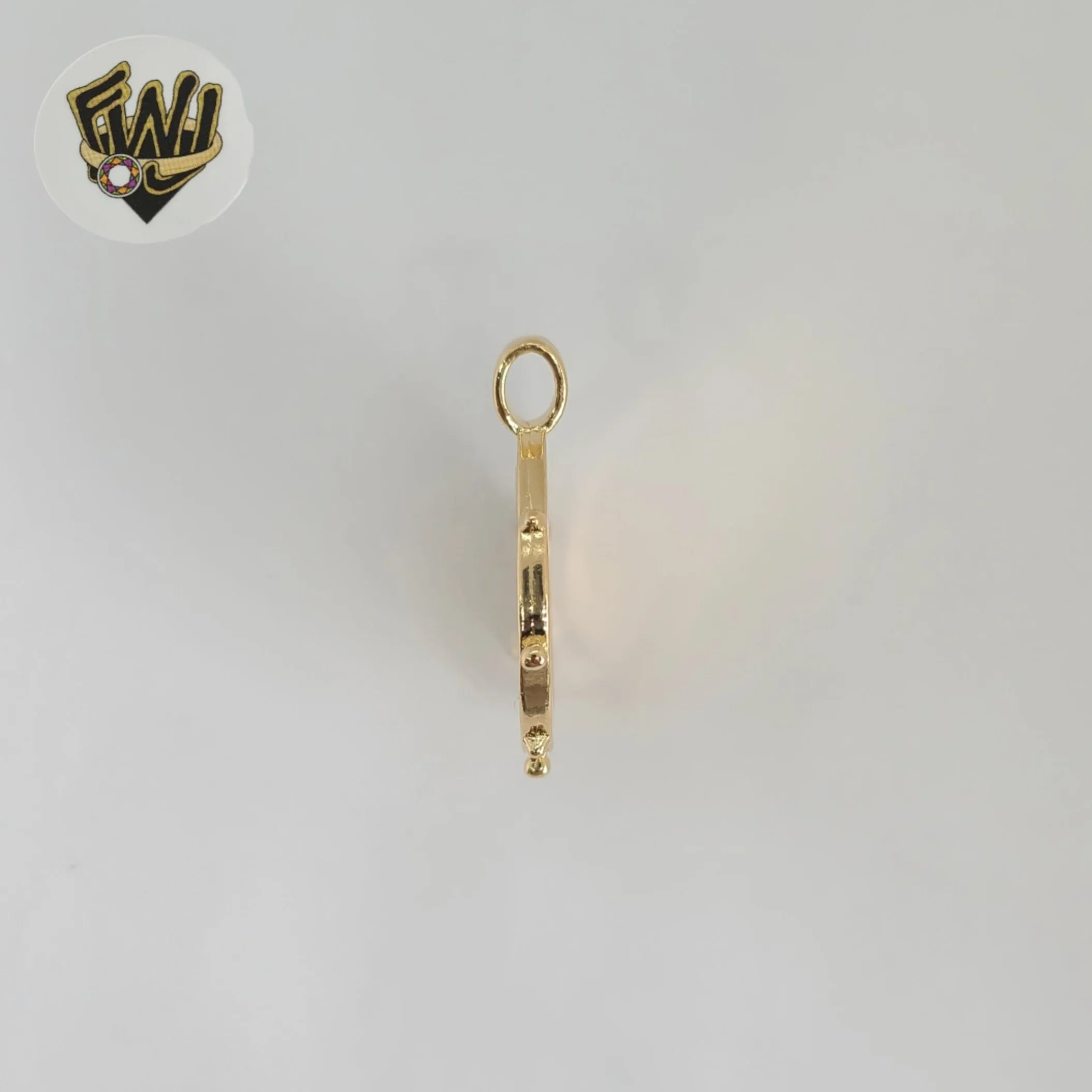 (1-2460-1) Gold Laminate - Chunky Medal Pendants - BGF