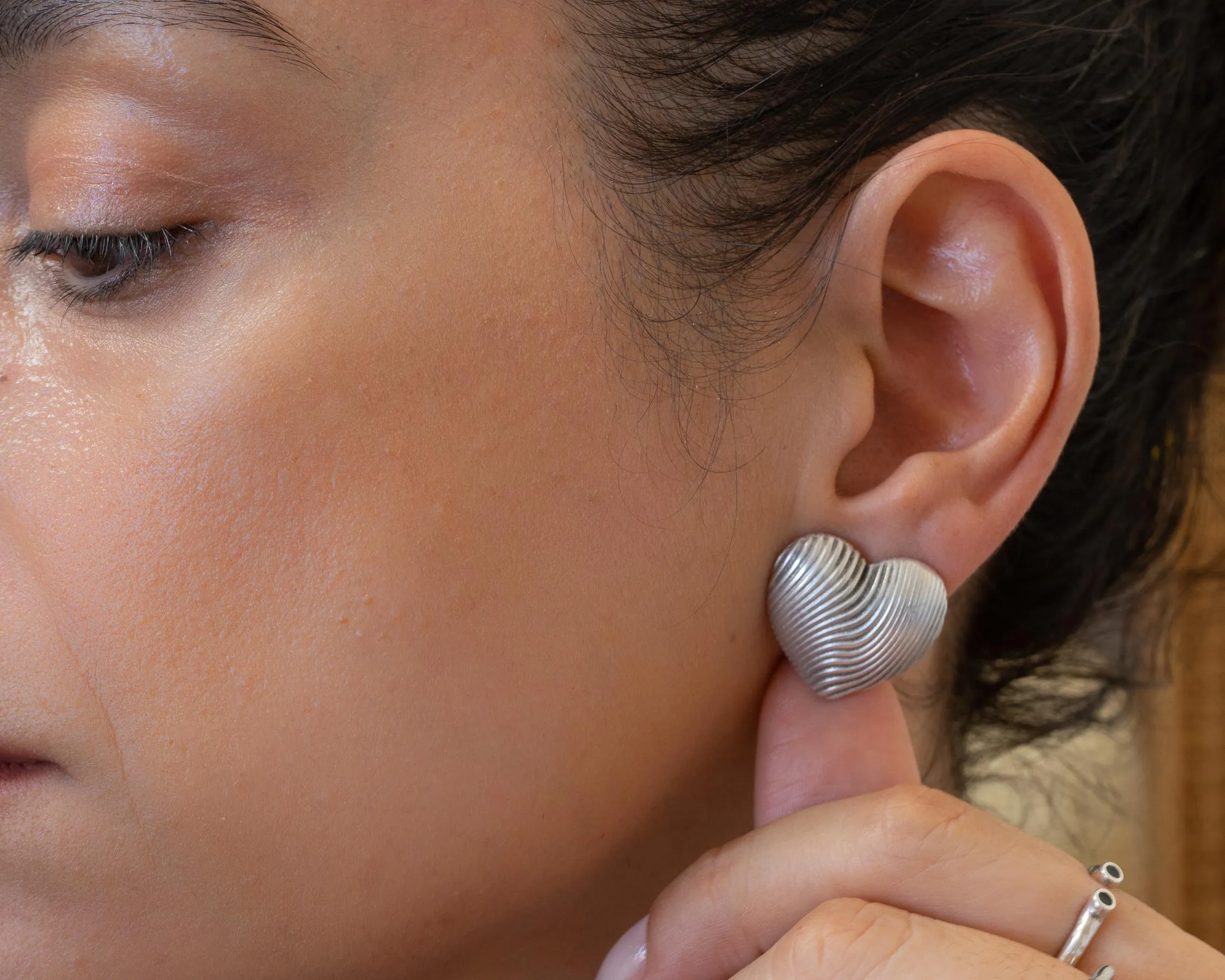 Medium SILVER HEART earrings