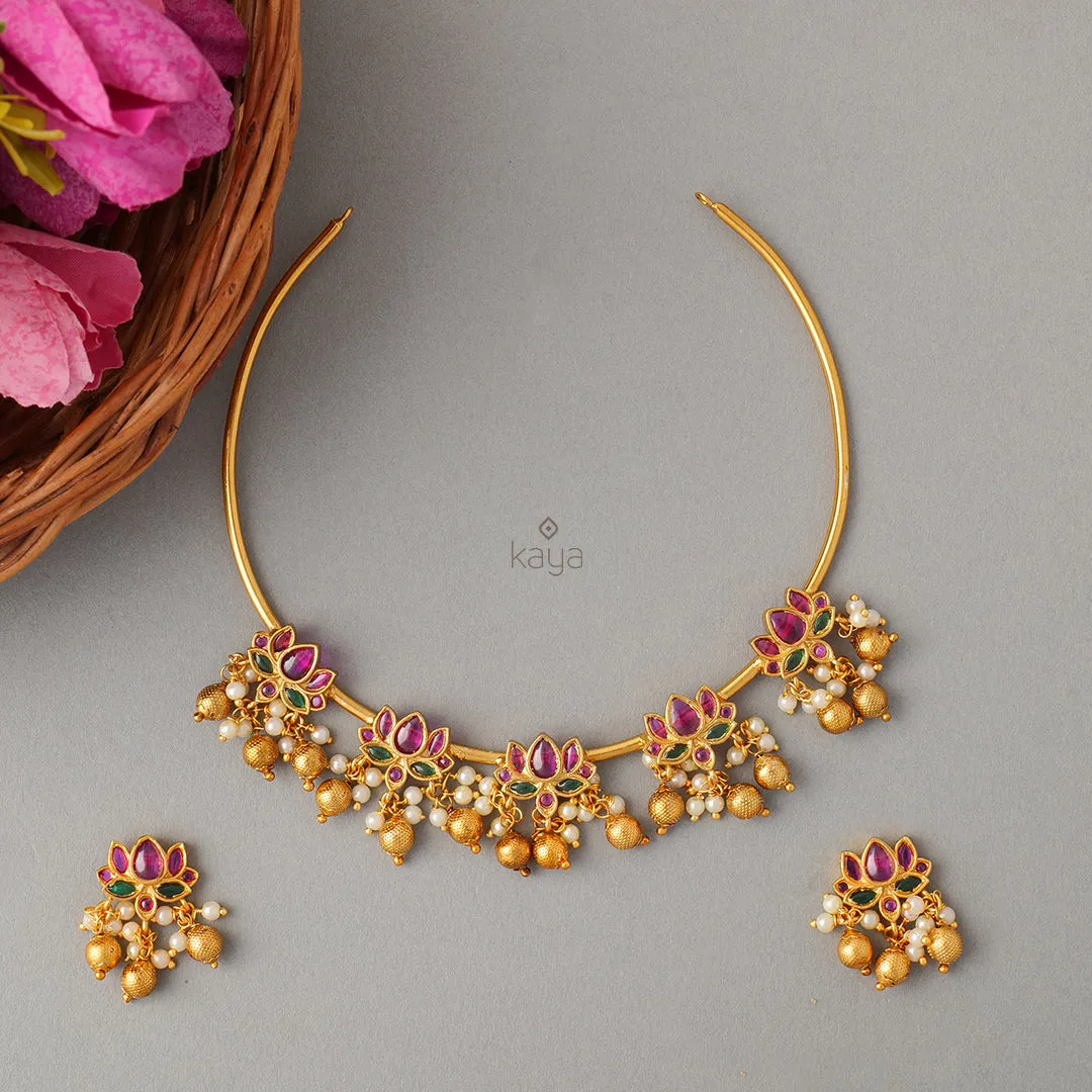 SC100933 Simple Pipe necklace with  lotus pendants And matching Earrings