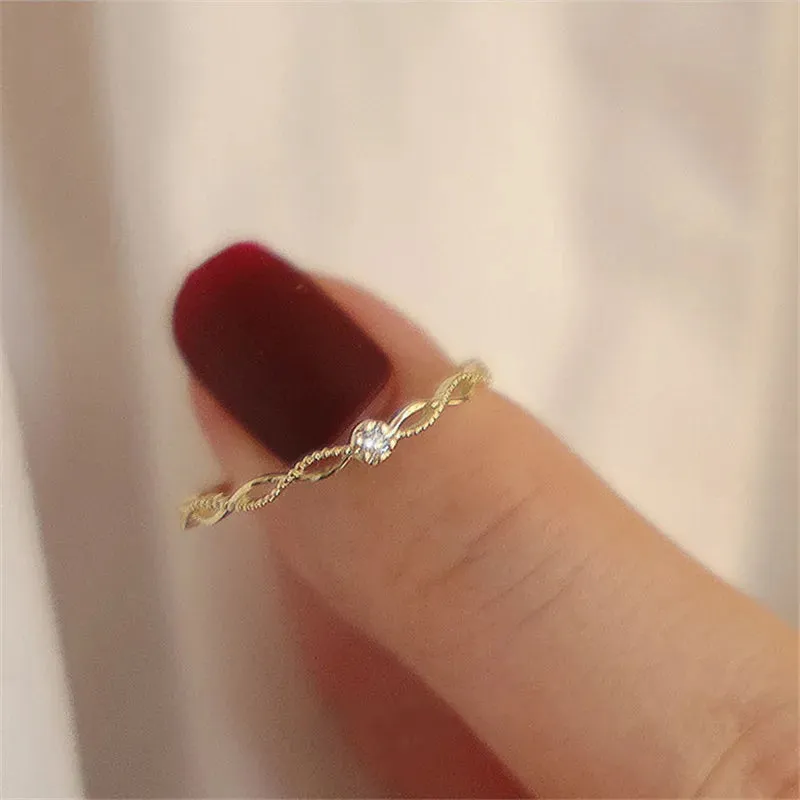 VAIGE 925 Sterling Silver Exquisite Hollow Twist Zircon Round Wedding Ring with Geometric Design