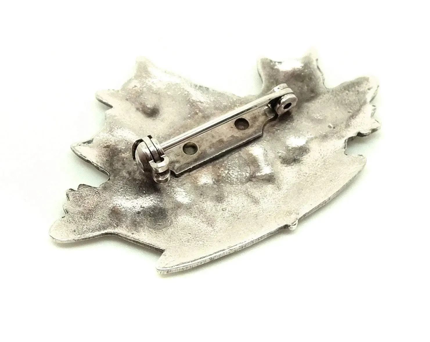 Vintage 1960s Silver Tone Cat Basket Brooch