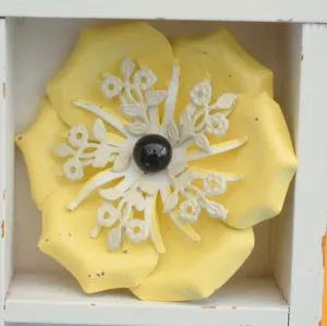 Vintage 1970s Enamel Brooch Pins - Flowers